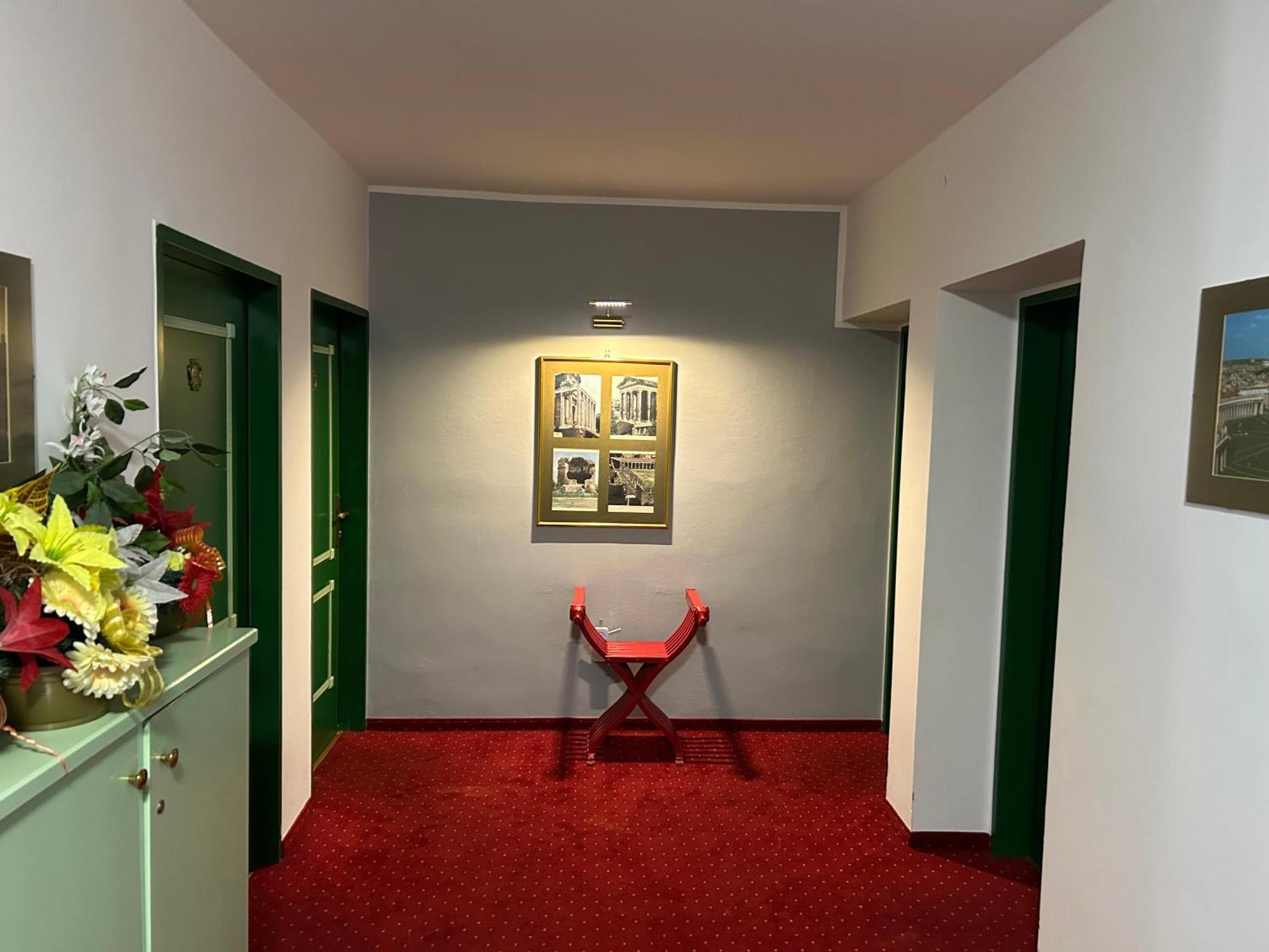 "Am Limes" Hotel เอนส์ ภายนอก รูปภาพ